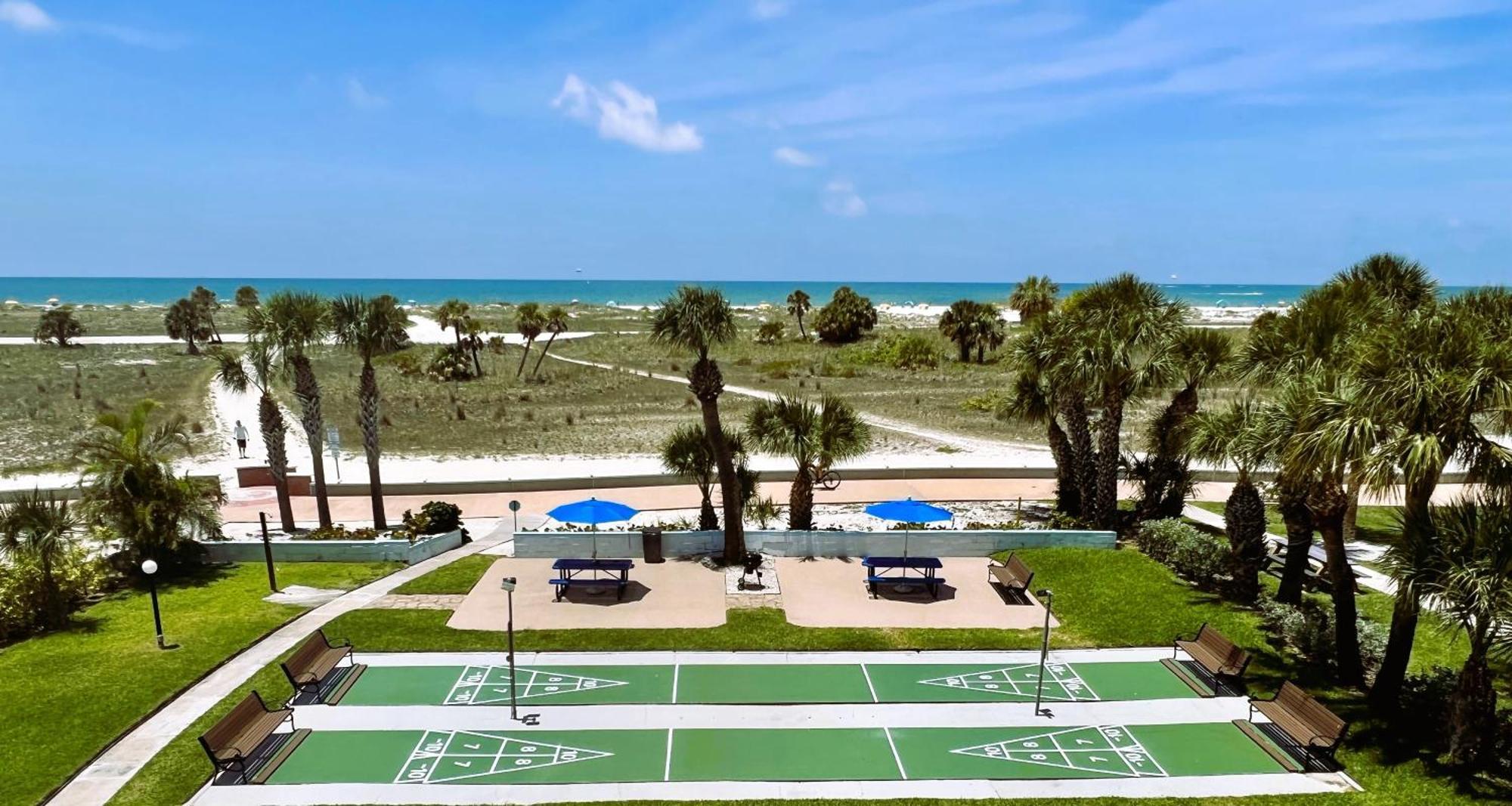 Beachside Resort Motel セント・ピート・ビーチ エクステリア 写真